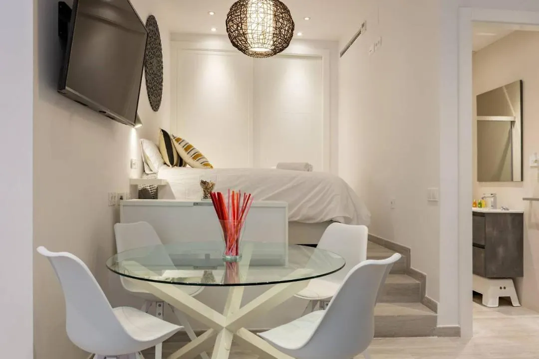 Apartment Minty Stay - Studio La Merced Malaga Spain
